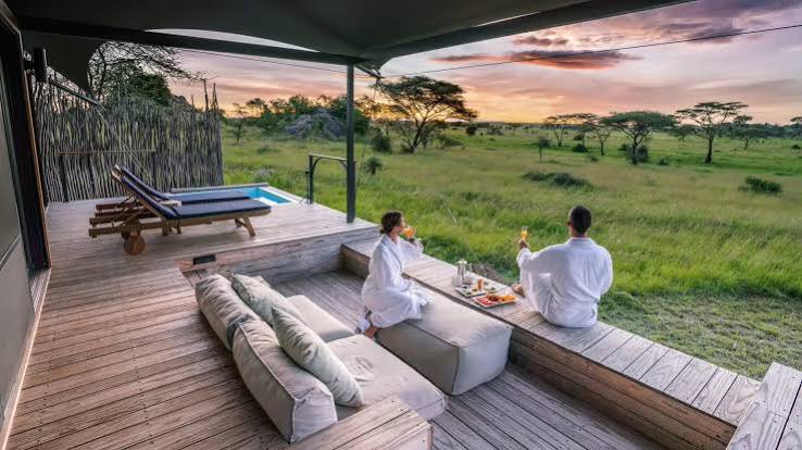 Tanzania Safari Accommodation: How to Choose the Right Lodge or Camp